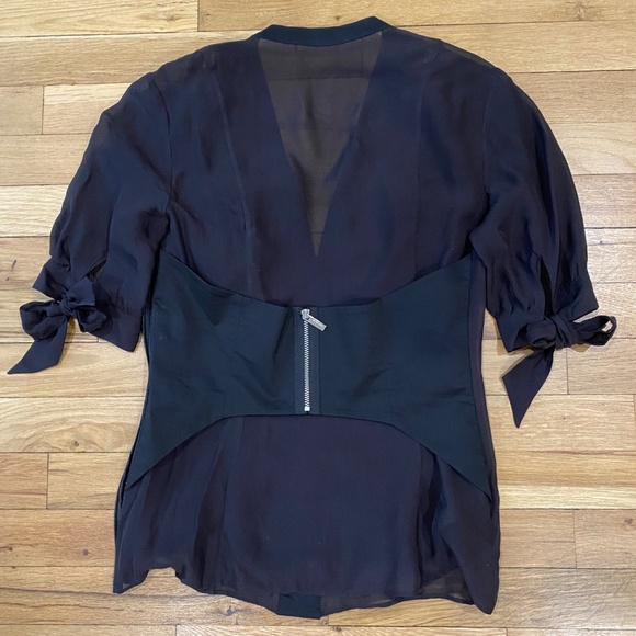 Karen Millen Sheer Black Blouse - Size: Labeled US 4 / EU 36 - Picture 7 of 9